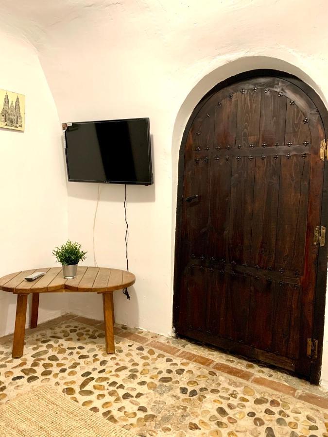 Casa Cueva Castillo Perales de Tajuna Exterior photo